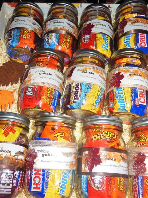 Thanksgiving Favor Ideas Mason Jars Filled With Goodies For Your Guest