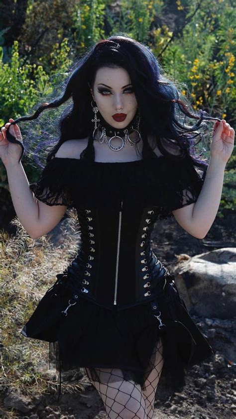 Pin On Gothic Beauties