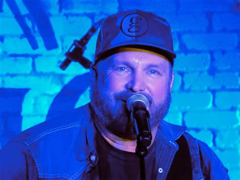 Country 1025 Garth Brooks Photo Gallery