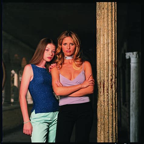 Favourite Season 5 Promo Picture Buffy The Vampire Slayer Fanpop