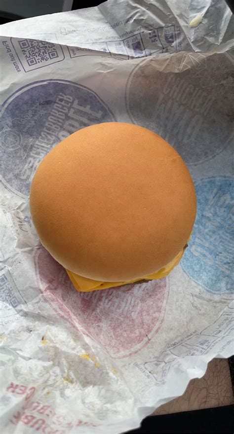 The Bun I Got On My Double Cheeseburger From Mcdonalds Today Was Perfect
