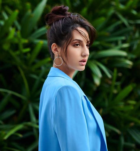 Ruling the internet with the success of her recent song 'chhor denge', which imbibes a traditional indian vibe gained a roaring response from fans, reminding of the grandeur and aura of sanjay leela bhansali films. Nora Fatehi Hot Rare Images | Nora Fatehi Hot Wallpapers ...