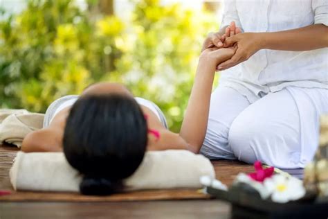 Holistic Travel What To Expect From A Balinese Massage In Indonesia