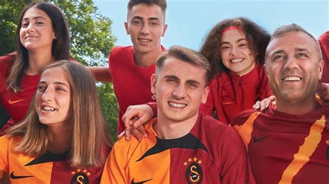 İşte Galatasarayın Yeni Sezon Forması Resmen Tanıtıldı