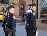 ‘NYC 22,’ on CBS, Looks at Rookie Officers - The New York Times