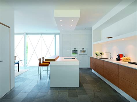 In partnership with payless kitchen cabinets, we help our clients design the kitchen and/or bathroom of their dreams! Modern Kitchens Showroom Los Angeles