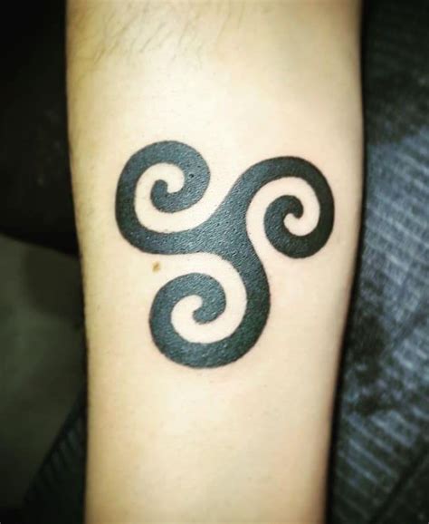 30 Pretty Triskelion Tattoos You Will Love Style Vp Page 20