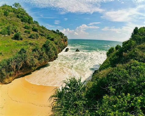 Gambaran kondisi pantai greweng sebagai obyek wisata di jogja. pantai gunung kidul (4) - TripZilla Indonesia