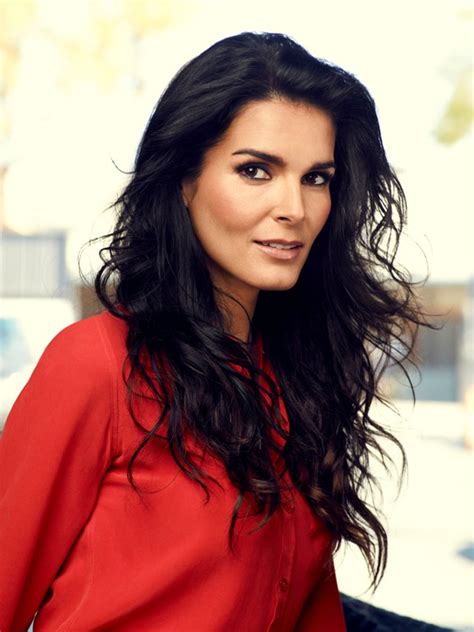 Angie Harmon To Receive “caring Is Sexy” Award From Alliance For Women