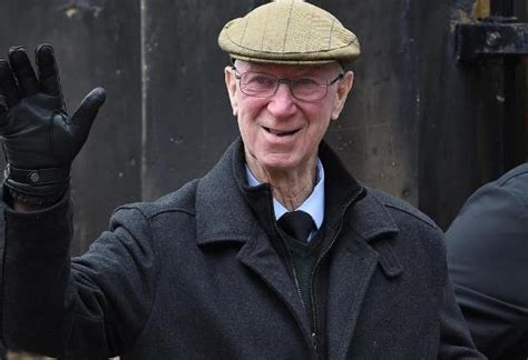 The couple had three children together: Βρετανία: Πέθανε ο θρύλος Jack Charlton (photos) - Greek ...