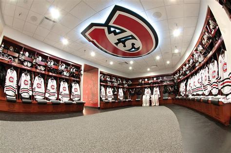 Jlg Architects The Top Coolest Hockey Locker Rooms Hot Sex Picture
