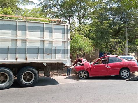 Choque En Carretera De Navolato Deja Una Mujer Herida