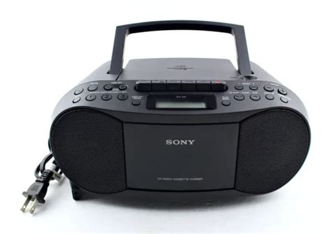 sony cfd s70 portable cd mp3 cassette and radio boombox mega bass stereo player 34 99 picclick