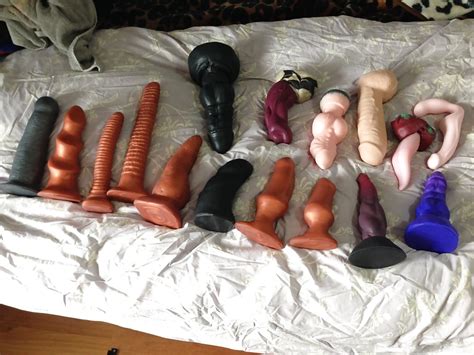 New Squarepeg Toys Added To My Monster Dildo Collection Pics Xhamster