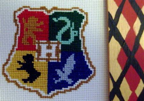 Hogwarts Crest Cross Stitch Needlework Cross Stitching Cross