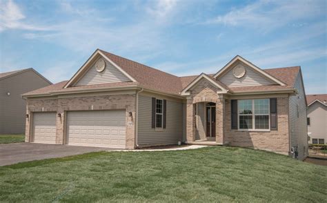 New Ranch Homes At Fairview Estates Woodstock Illinois