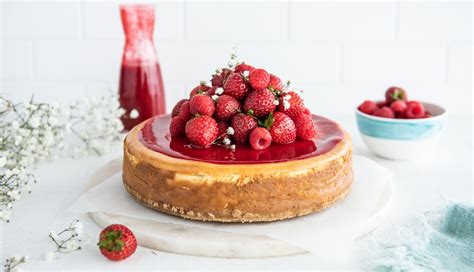 New York Baked Vanilla Cheesecake Recipe Queen Fine Foods