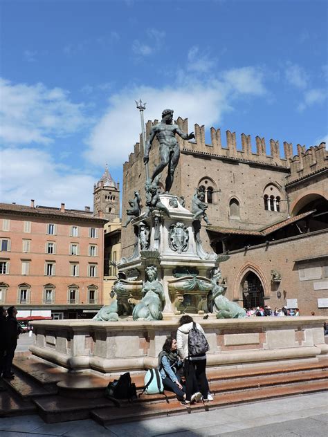 Fountain Of Neptune Fontana Del Nettuno Bologna Flickr