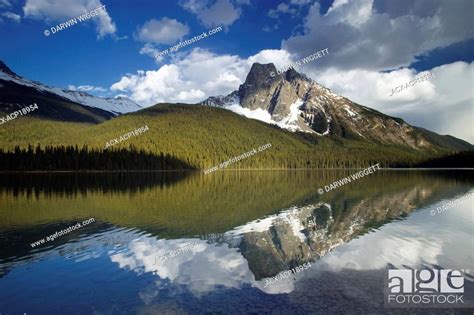 Emerald Lake And Mount Burgess Yoho National Park British Columbia