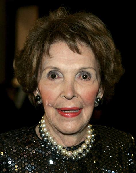 former u s first lady nancy reagan dies at 94 breaking