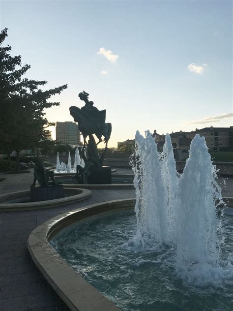 Kansas City Is Known As The City Of Fountains Take The Kc Fountain