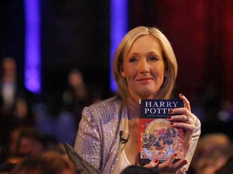 Jk Rowling Reveals What She Wishes Someone Had Told Her When She Was First Starting Out