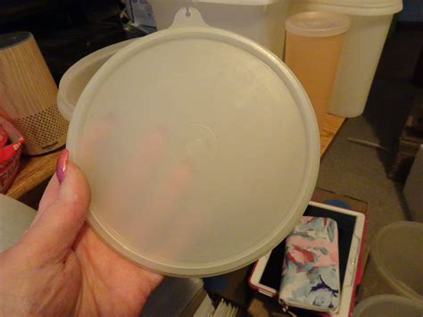 Vintage Tupperware Replacement Lid Press And Seal Top Lid Cap C On Tab Sheer Ebay