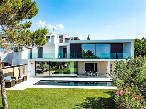 Factors For Best Modern Villa Design