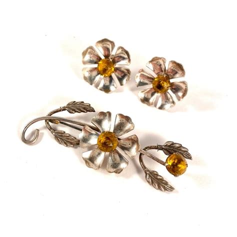 Vintage 1940s Sterling Silver Flower Brooch And Earring Set Etsy