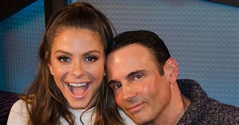 All The Details About Maria Menounos Custom Engagement Ring E Online