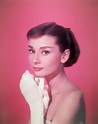 Biography of the Elegant Actress Audrey Hepburn