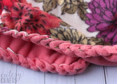 How To Make No Sew Fleece Blankets With A Braided Edge Sewing Fleece