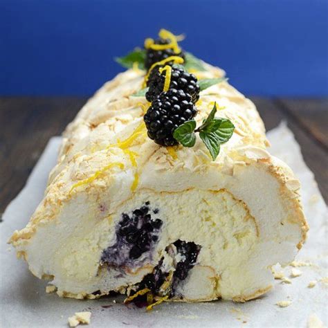 In this case we will use water from a can of chickpeas. Meringue Roulade (Pavlova Roulade) with Mascarpone and ...