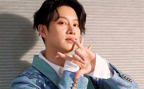 Super Juniors Kim Heechul To Take Break From His Youtube Channel
