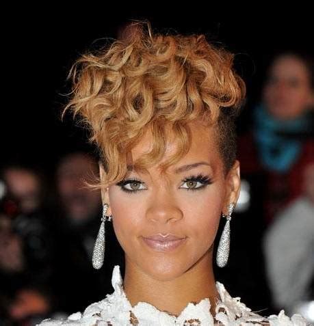 Rihanna 2010 hairstyles