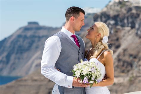 We offer verity of santorini wedding packages with low cost prices that you can choose for perfect wedding day in santorini. Santorini All inclusive wedding packages | Santorini ...
