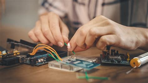 5 Fun and Basic Electronics Projects for Beginners - Doniphanwest.org