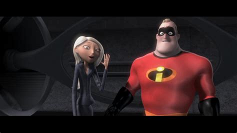 In Pixar S The Incredibles Mr Incredible S Mid Life Crisis Includes An Affair Fantheories