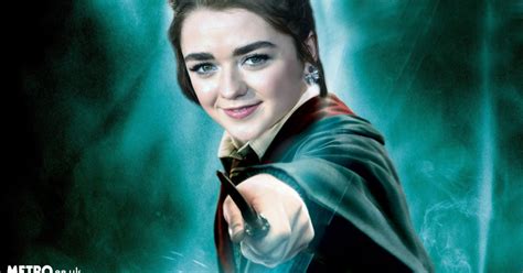 Maisie Williams As Harry Potter Kate Winslet As James Bond Book