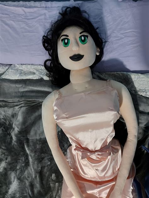 introducing laura the doll forum
