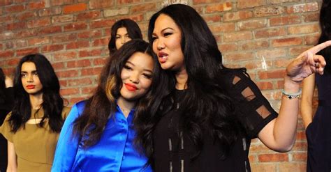 Kimora Lee Simmons Daughter Ming Shows Off Her Curves Posing In A