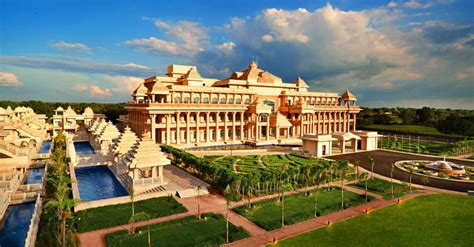 Hotel Itc Grand Bharat A Luxury Collection Retreat Gurgaon New Delhi