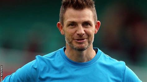 Jamie Cureton Eastleigh Striker 41 Hopes To Keep Place After Scoring Bbc Sport