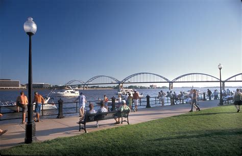 The most popular comparisons are: Cruising the Quad Cities | Quimby's Cruising Guide