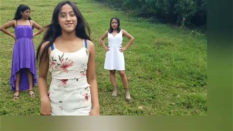 Chicas Salvadoreñas Modelan Sus Mejores Atuendos Xd El Salvador Youtube