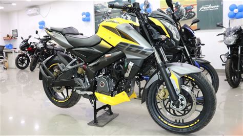 The fully faired modenas pulsar rs200 also produces the same output in malaysia and gets features. New 2019 Bajaj Pulsar NS 200 | Glossy Yellow Color | ABS ...