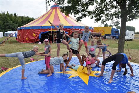 Beim „circus Leben“ Werden Schüler Zu Echten Artisten Monheim Am Rhein