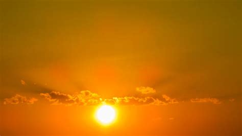 440 Blinding Sun Photos Stock Photos Pictures And Royalty Free Images