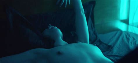 Nude Video Celebs Heida Reed Nude Stella Blomkvist S01e01 2017