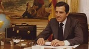 Nace Adolfo Suárez, primer presidente de la democracia en España